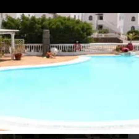 Paula Apartman Costa Teguise